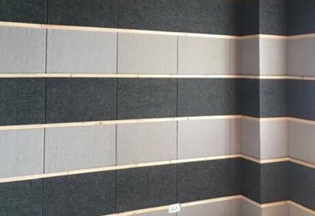 20220704160340.jpg 聚酯纖維吸音板在一定范圍內干擾吸聲系數